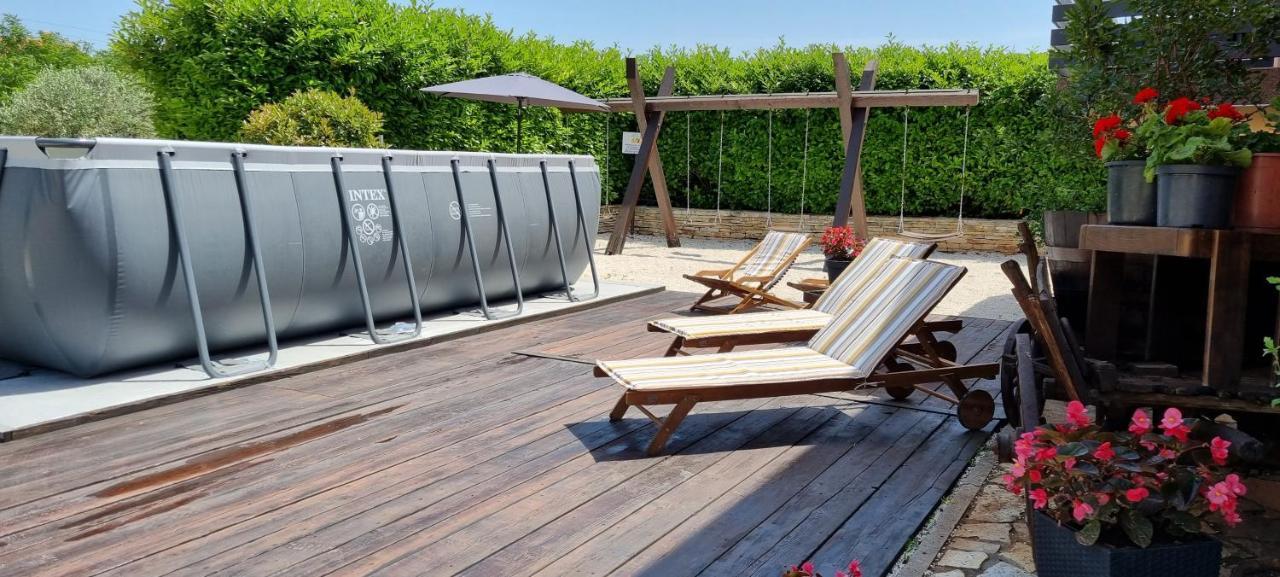 Apartmani Karoca 3 Pula Bagian luar foto